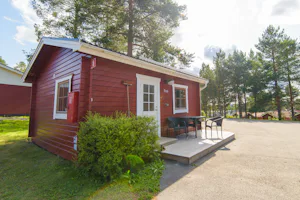 Skellefteå SweCamp - Mobilheim mit Veranda auf dem Campingplatz