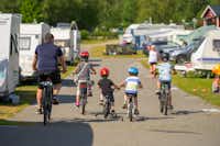 Skellefteå SweCamp - Fahrradfahren als Freizeitaktivität auf dem Campingplatz