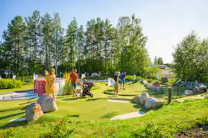 Skellefteå SweCamp - Minigolfplatz auf dem Campingplatz