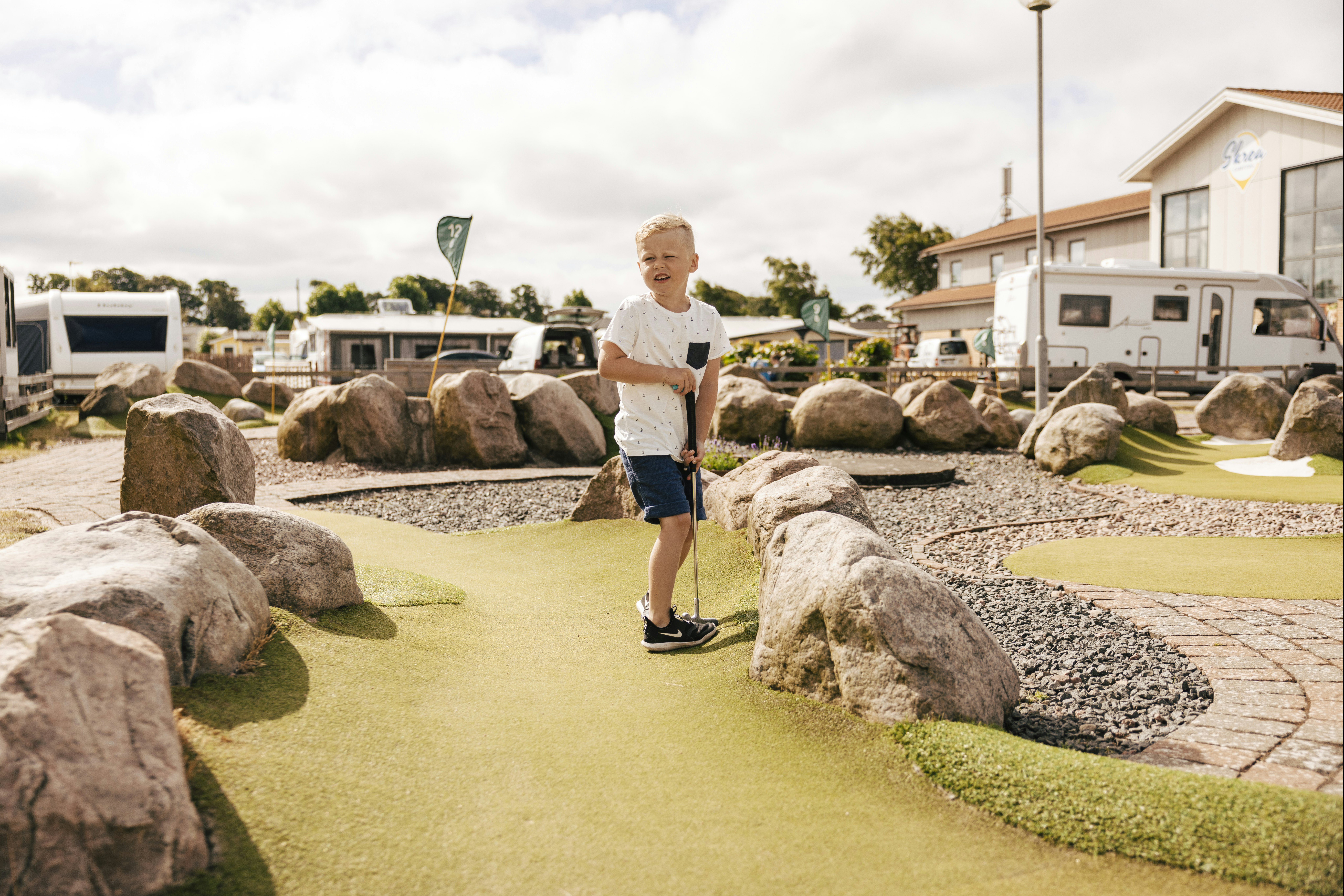 Skreacamping - Minigolfanlage auf dem Campingplatz