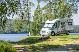 Snibbens Camping - Standplatz am Wasser