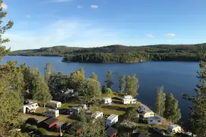 Snibbens Camping - Übersicht auf das gesamte Campingplatz Gelände
