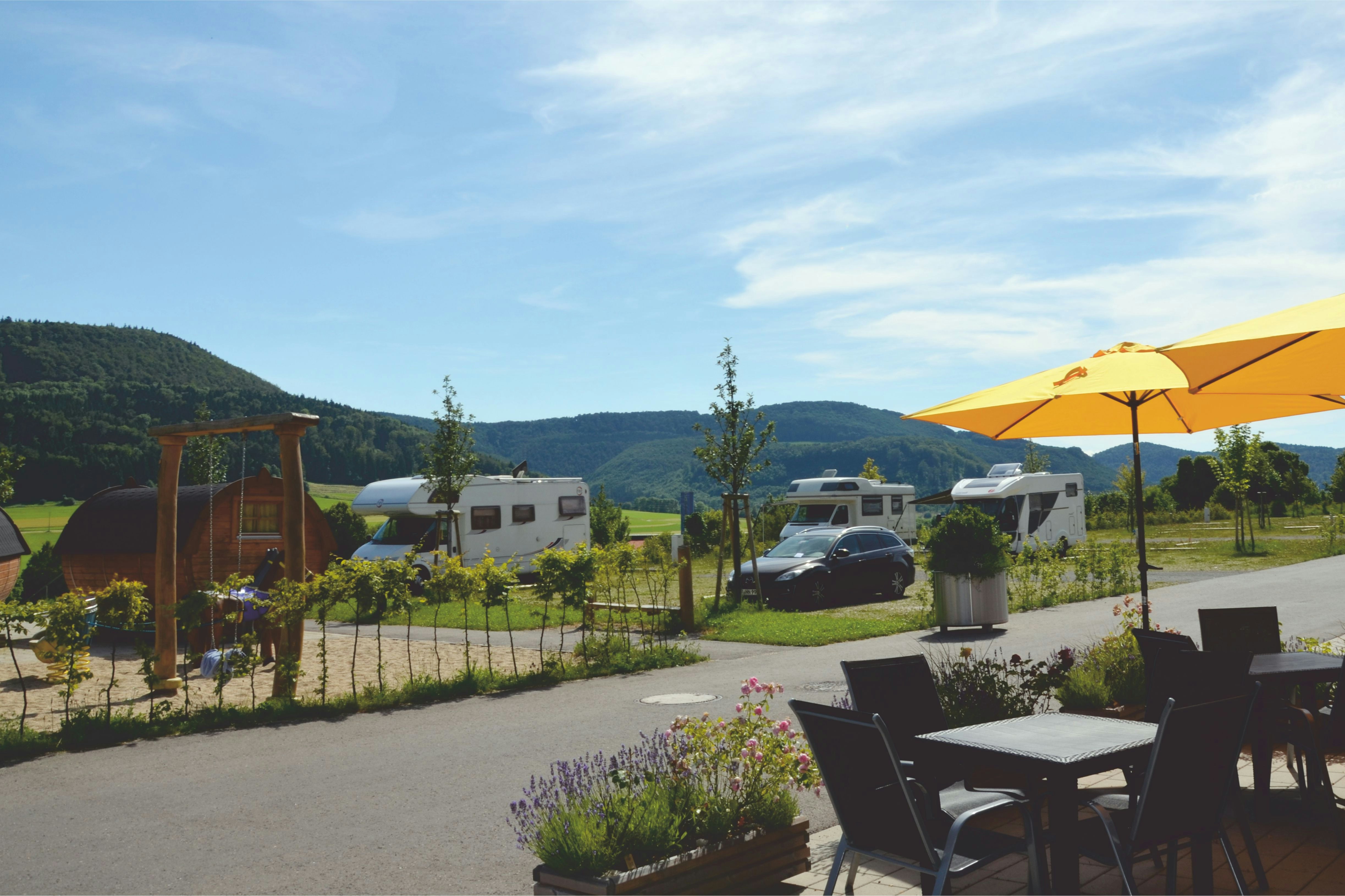 Sonnencamping Albstadt  -  Restaurant vom Campingplatz mit Terrasse