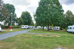 Staedtischer Campingplatz - Standplatz - 1.jpg