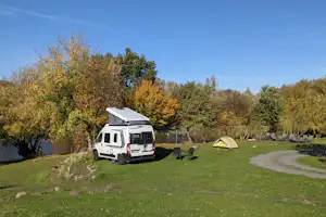 Star Camp Cosa - Wohnmobil- und Wohnwagenstellplätze auf der Wiese