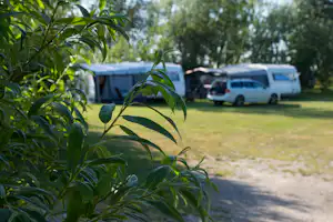 Stenåsa Stugor & Camping - Wohnmobil- und Wohnwagenstellplätze im Grünen