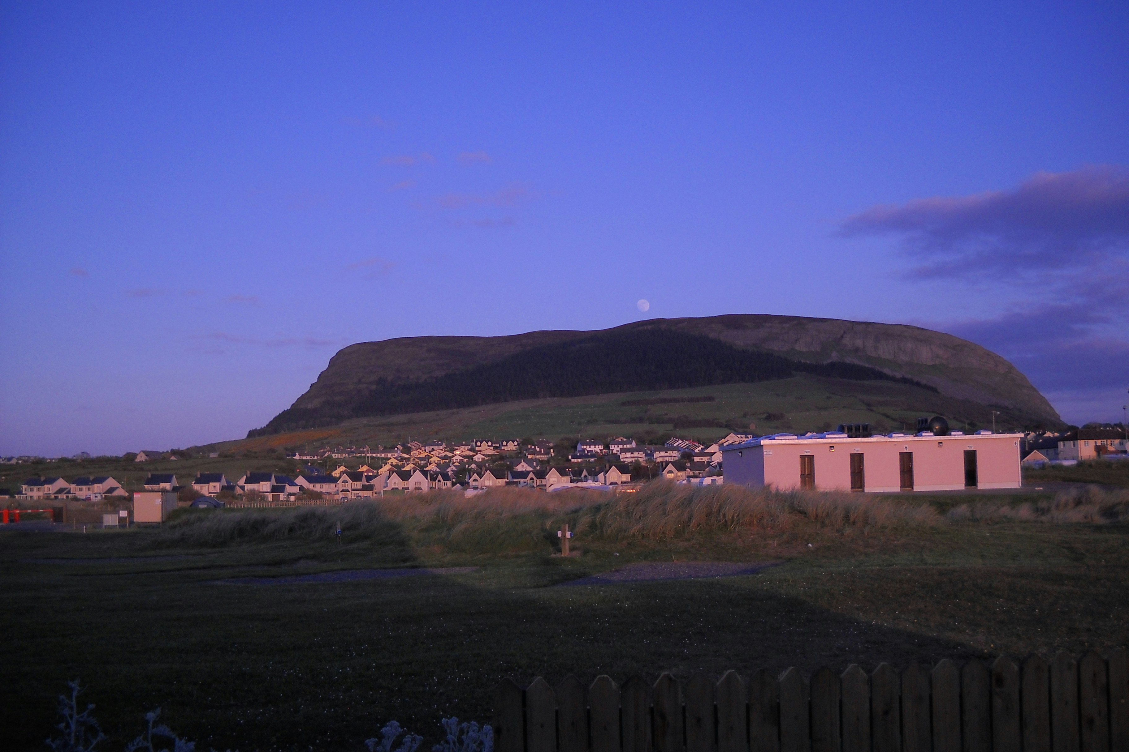 Strandhill Caravan & Camping Park  -  Umgebung des Campingplatzes