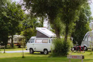 Strandpark Vlugtenburg - Standplätze auf dem Campingplatz