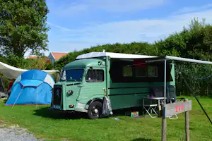 Strandpark Vlugtenburg - Standplätze im Grünen auf dem Campingplatz