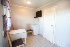 Strombaug Camping - Mietunterkunft - Kueche - 1.jpg