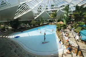 Südsee-Camp - Erlebnis-Hallenbad auf dem Campingplatz