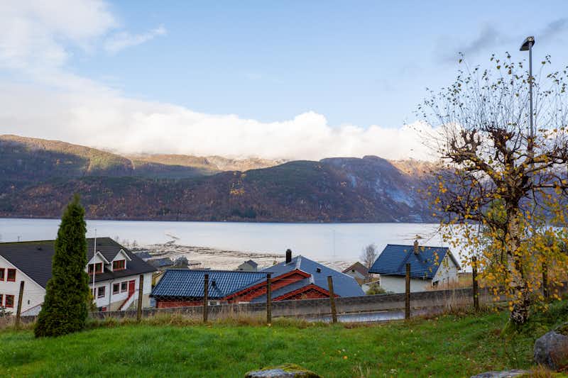 Sundal Camping - Sicht auf den Fjord.jpg