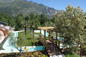 Yelloh! Village Camping Les 3 Vallées Sunêlia Camping Les 3 Vallées - Pool im Freien auf dem Campingplatz