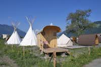 TCS-Camping Buochs Vierwaldstättersee - Mobilheimen und Tipi-Zelte auf dem Campingplatz