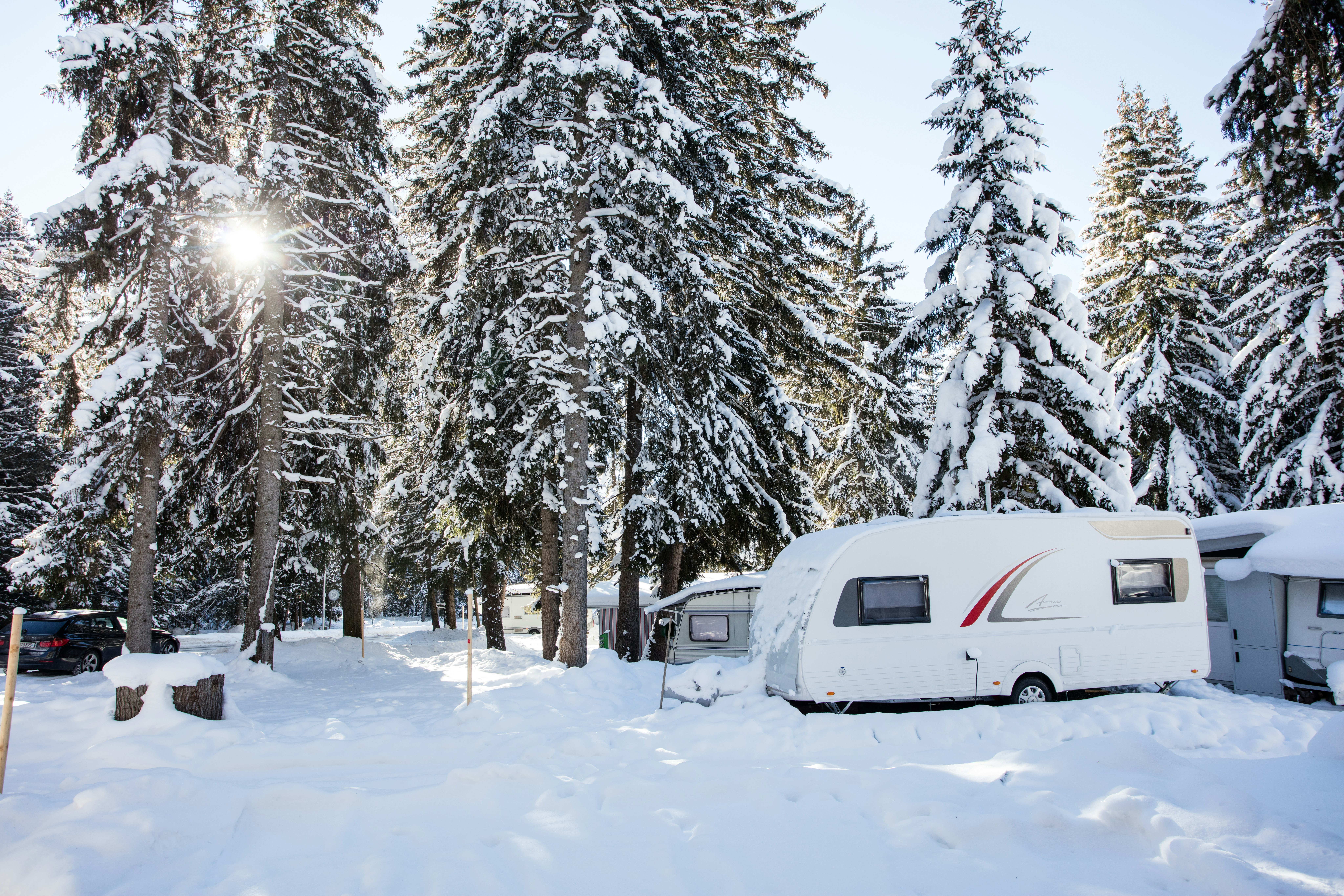 Camping Gravas - Blick auf die Standplätze im Winter