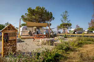 TCS-Camping Morges - Blick auf die Stellplätze auf dem Campingplatz