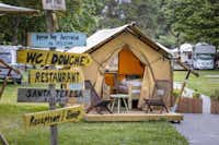 TCS Camping Sion - Glamping-Zelt auf dem Campingplatz