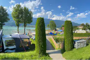Terrassen Camping Ossiacher See - Stellplätze im Grünen am Ufer des Sees