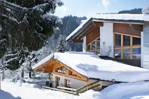 Terrassencamping Schloßberg Itter - Campingplatz im Winter