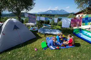 Terrassencamping Turnersee - Zeltplatz vom Campingplatz mit Blick auf den Turner See