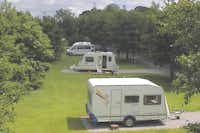The Apple Camping & Caravan Park  -  Wohnwagenstellplatz und Wohnmobilstellplatz vom Campingplatz im Grünen