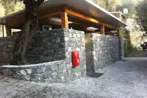 Tigullio Camping e Resort - Sanitärgebäude auf dem Campingplatz