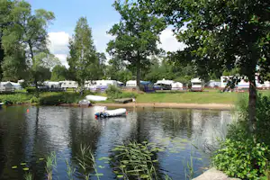 Tingsryd Resort - Blick auf den See