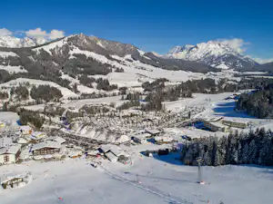 Tirol-Camp - Campingplatz Luftaufnahme--