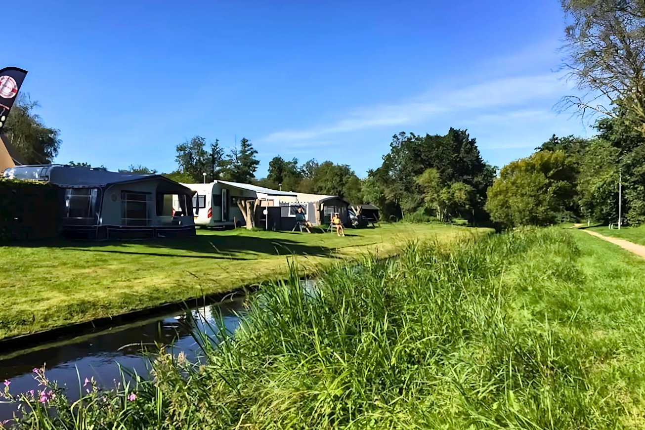 Tørring Camping - Standplätze im Grünen auf dem Campingplatz