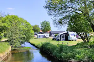 Tørring Camping - Standplätze im Grünen auf dem Campingplatz