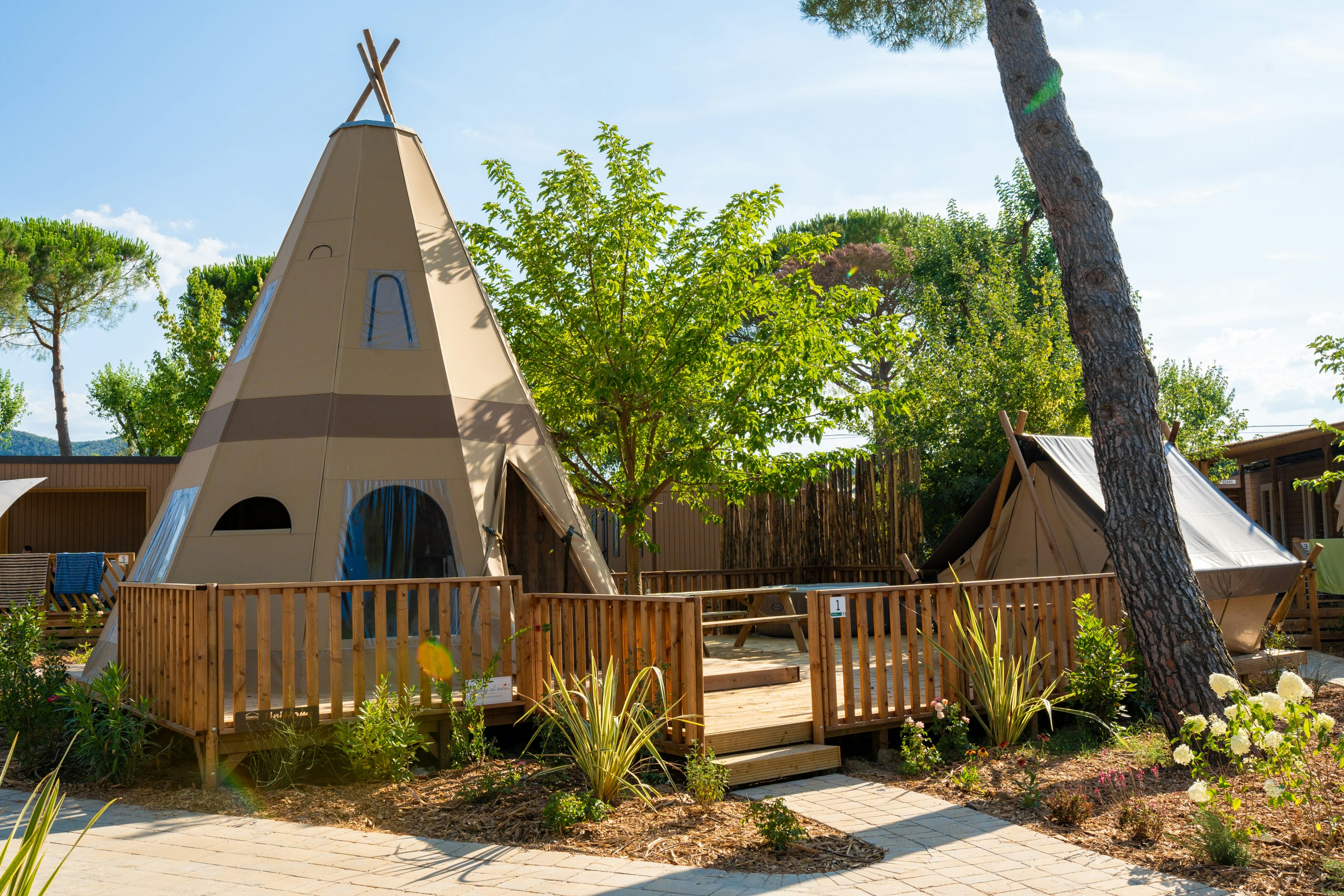 Trasimeno Glamping Resort - Tipi-Zelt auf dem Campingplatz