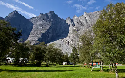 Trollveggen Camping