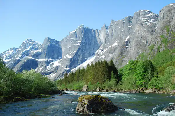 Trollveggen Camping