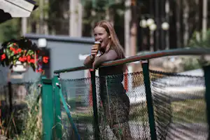 Värnamo Camping Prostsjön - Eisessen auf dem Campingplatz