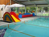 Vakantieoord De Bronzen Emmer - Indoor Schwimmbad mit Kinderbecken und Rutsche