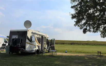 Camping & Jachthaven de Meeuw