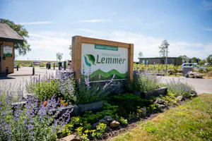 Vakantiepark Lemmer - Eingangsschild des Campingplatzes