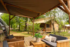 Vakantiepark Mölke - Mobilheime mit Terrasse auf dem Campingplatz