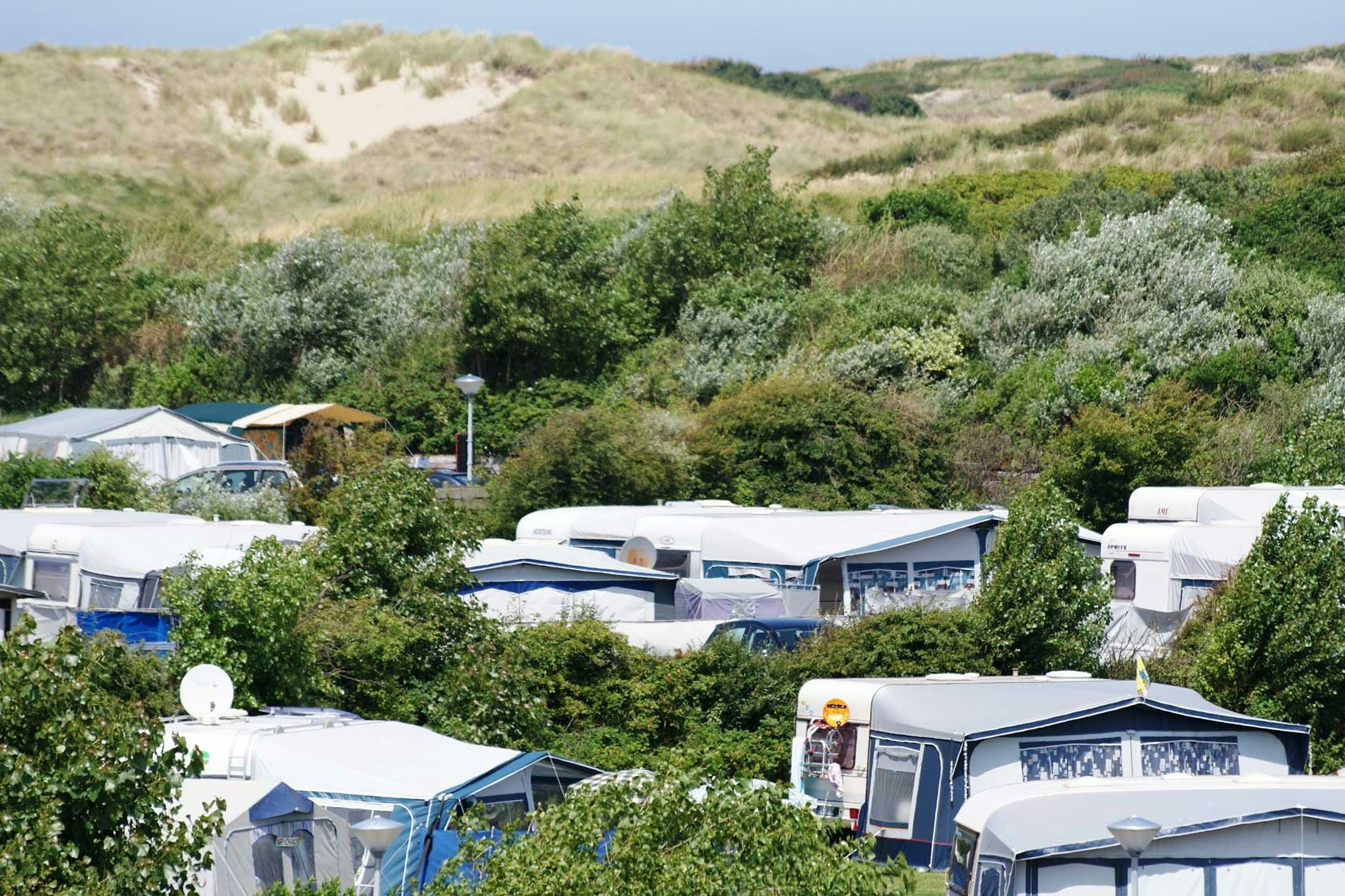 Vakantiepark Noordduinen  -  Wohnwagen- und Zeltstellplatz vom Campingplatz im Grünen