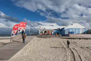 Vakantiepark Schouwen - - Strandcafe mit Blick auf das Meer