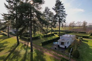 Arden Parks Tulderheyde Vakantiepark Tulderheyde - Standplätze im Grünen auf dem Campingplatz