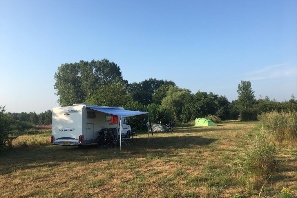 Vakantieverblijf De Rozenhorst - Standplätze auf dem Campingplatz