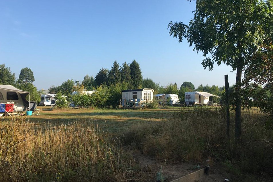 Vakantieverblijf De Rozenhorst - Standplätze auf dem Campingplatz
