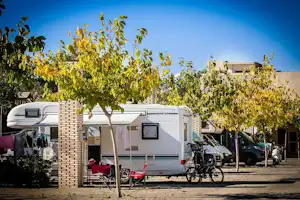 Valencia Camper Park - Wohnwagenstellplatz und Wohnmobilstellplatz vom Campingplatz