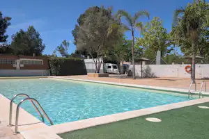Valencia Camper Park - Freibad auf dem Campingplatz