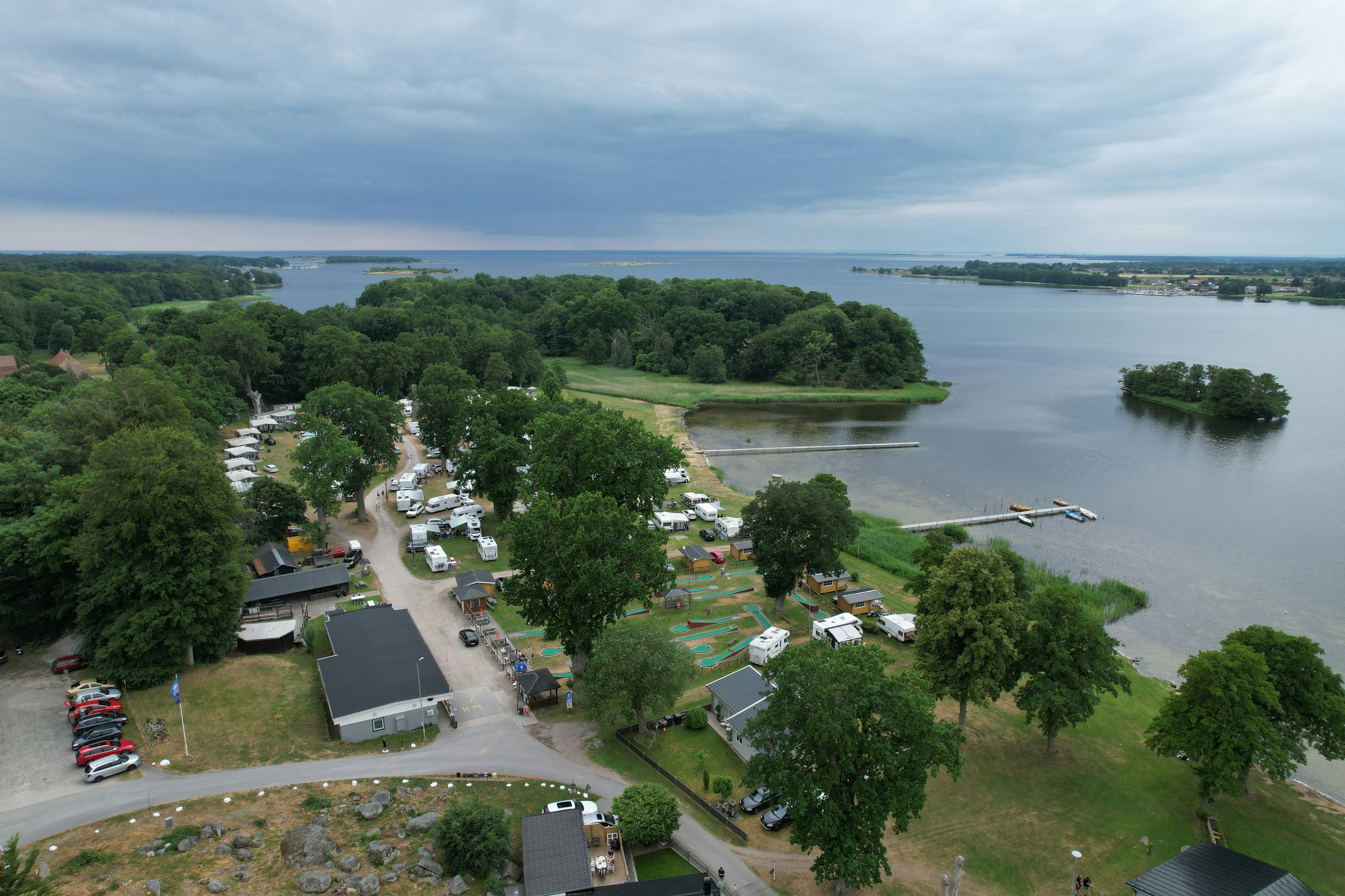 Valjevikens Camping  - Luftaufnahme des Campingplatzes