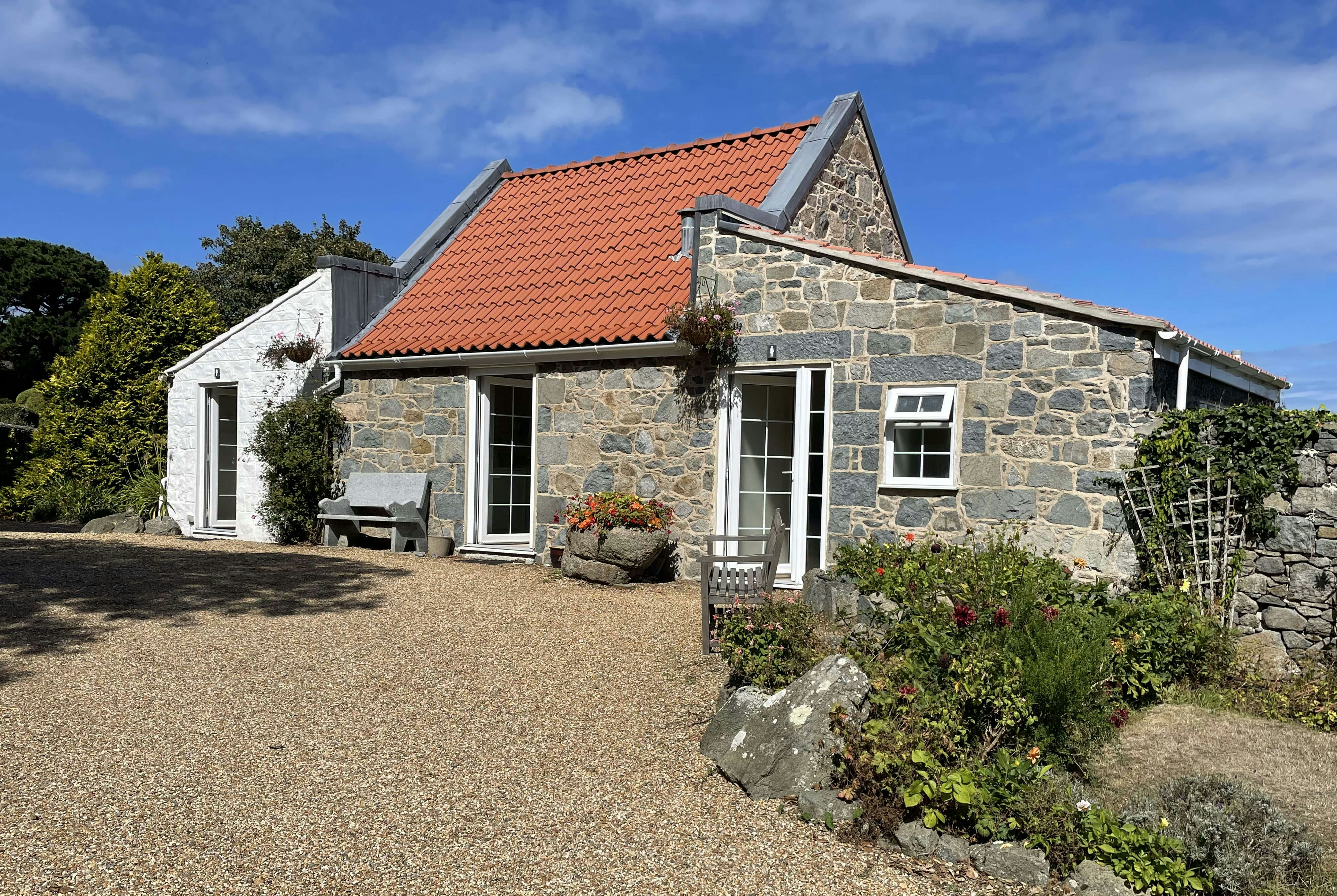 Vaugrat Campsite - Außenansicht des Sanitärgebäudes