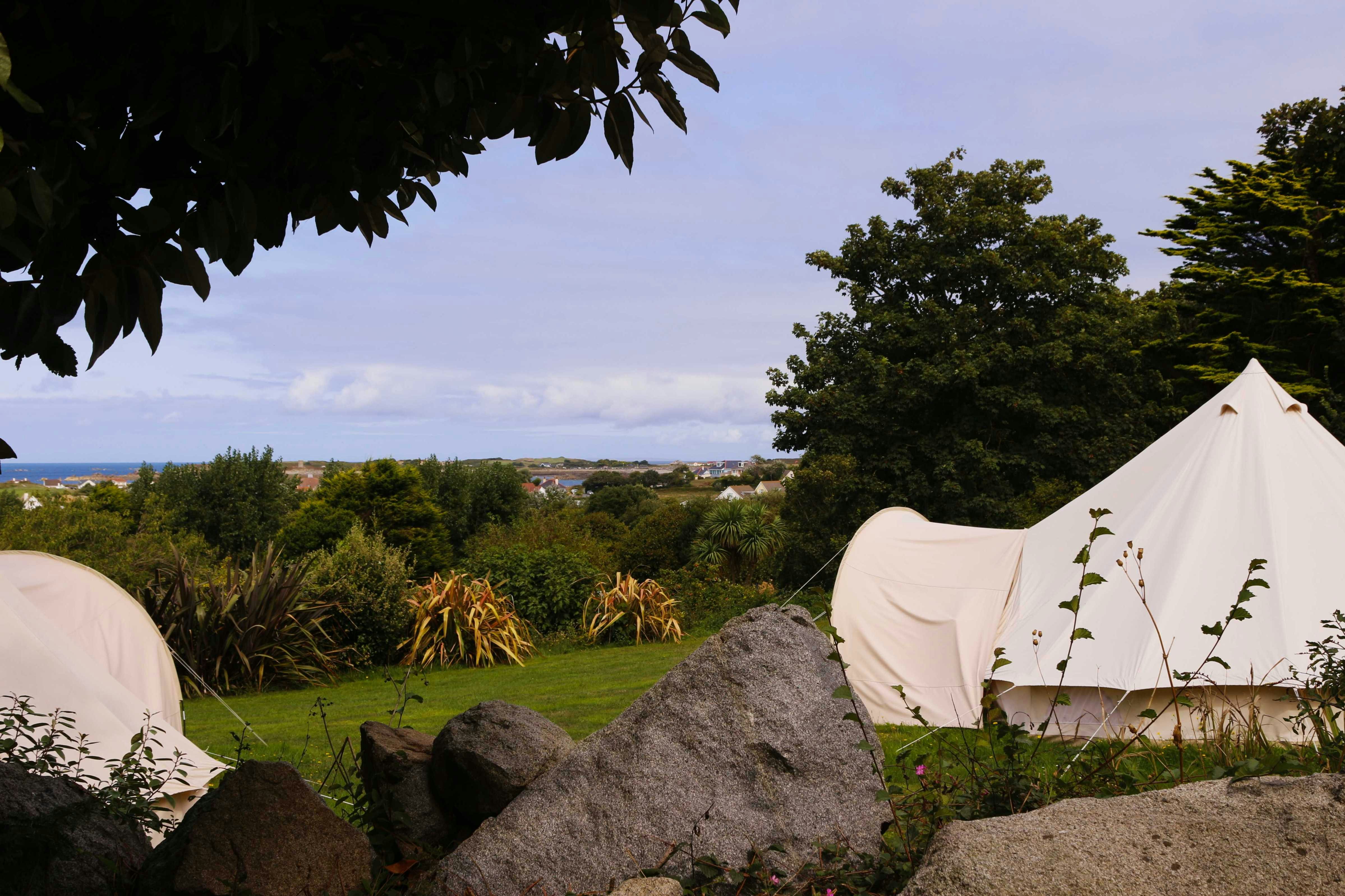 Vaugrat Campsite - Standplätze im Grünen auf dem Campingplatz