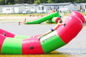 Verblijfpark Breebos - Campinganlage mit Spielplatz