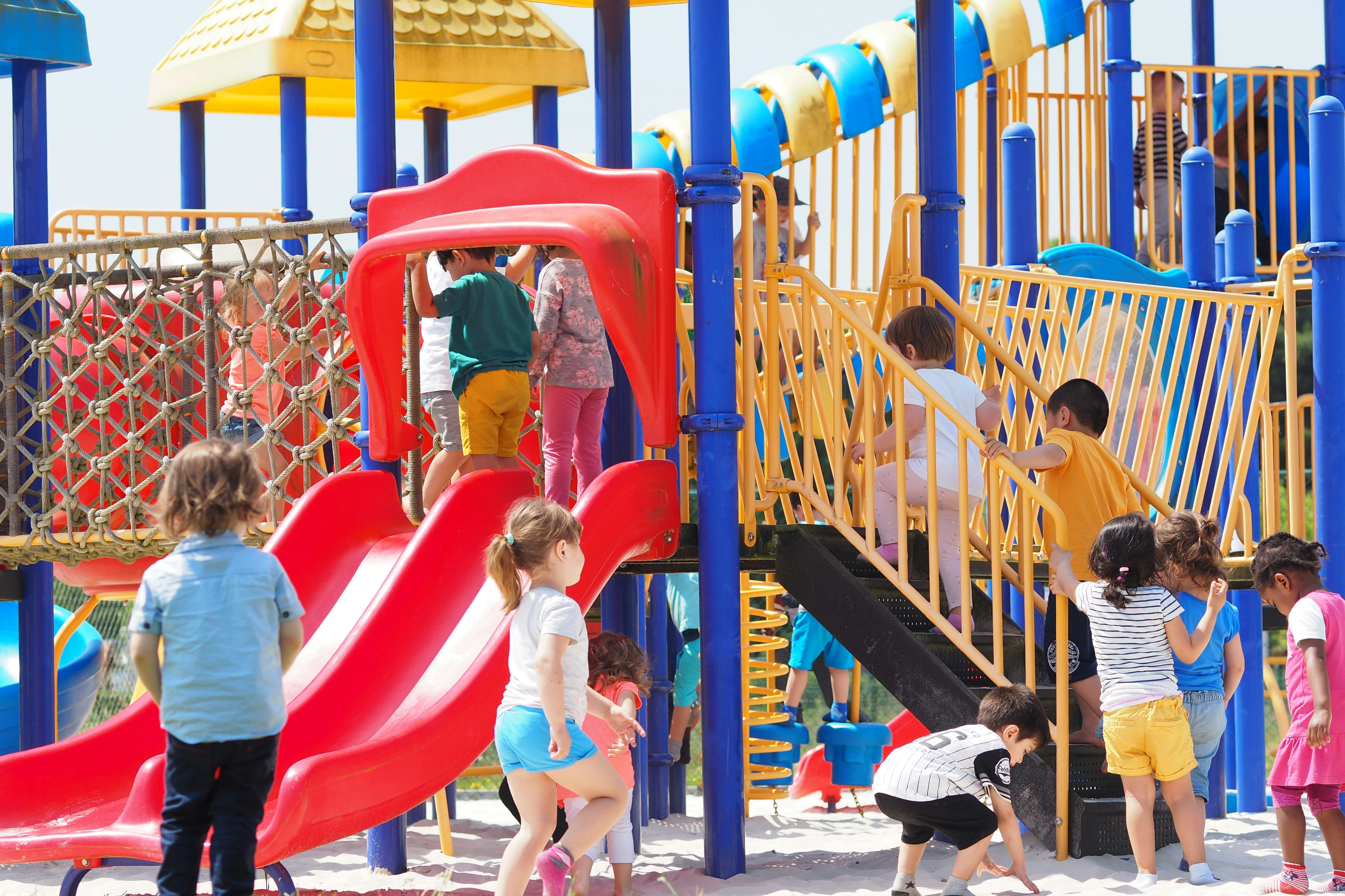 Verblijfpark Breebos - Campingplatz mit Kinderspielplatz 